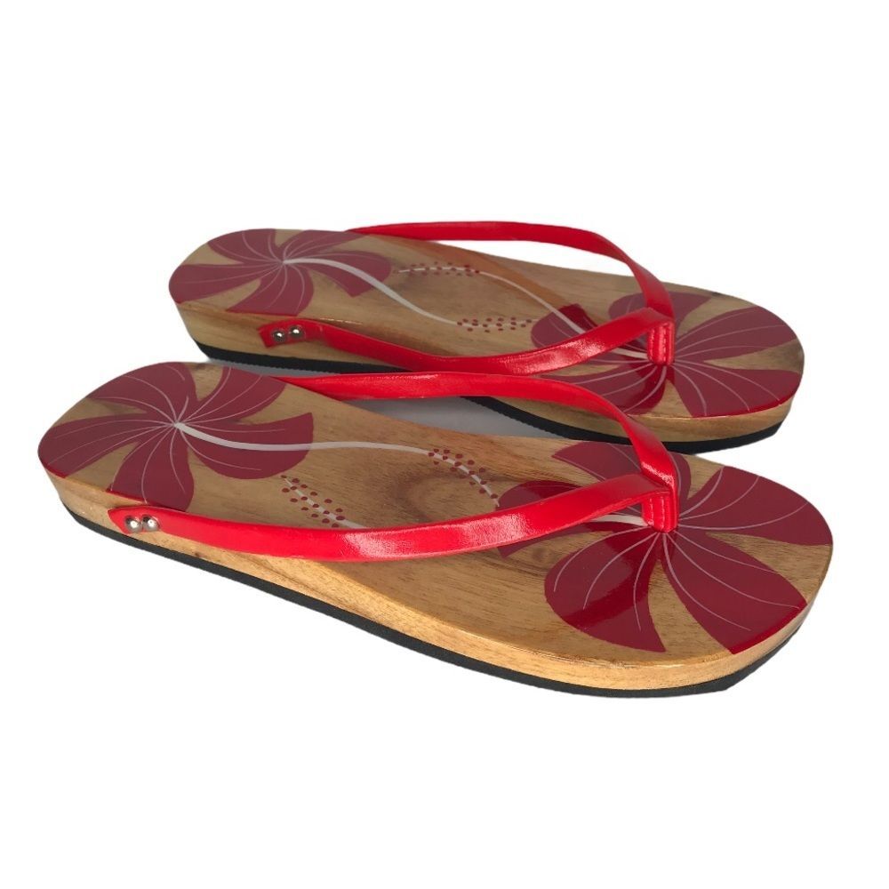 Wood Hawaiian Floral Painted FlipFlop Thong Sandal